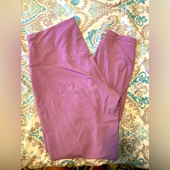 Lululemon Aligns, above the ankle - Picture 1 of 2